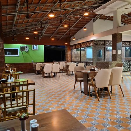 Hillrock Resort & Villas, Neral-Karjat Exterior foto