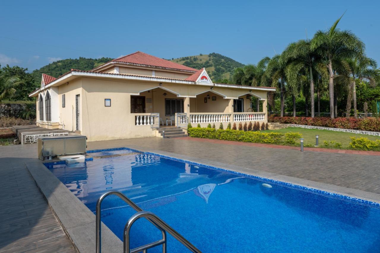Hillrock Resort & Villas, Neral-Karjat Exterior foto