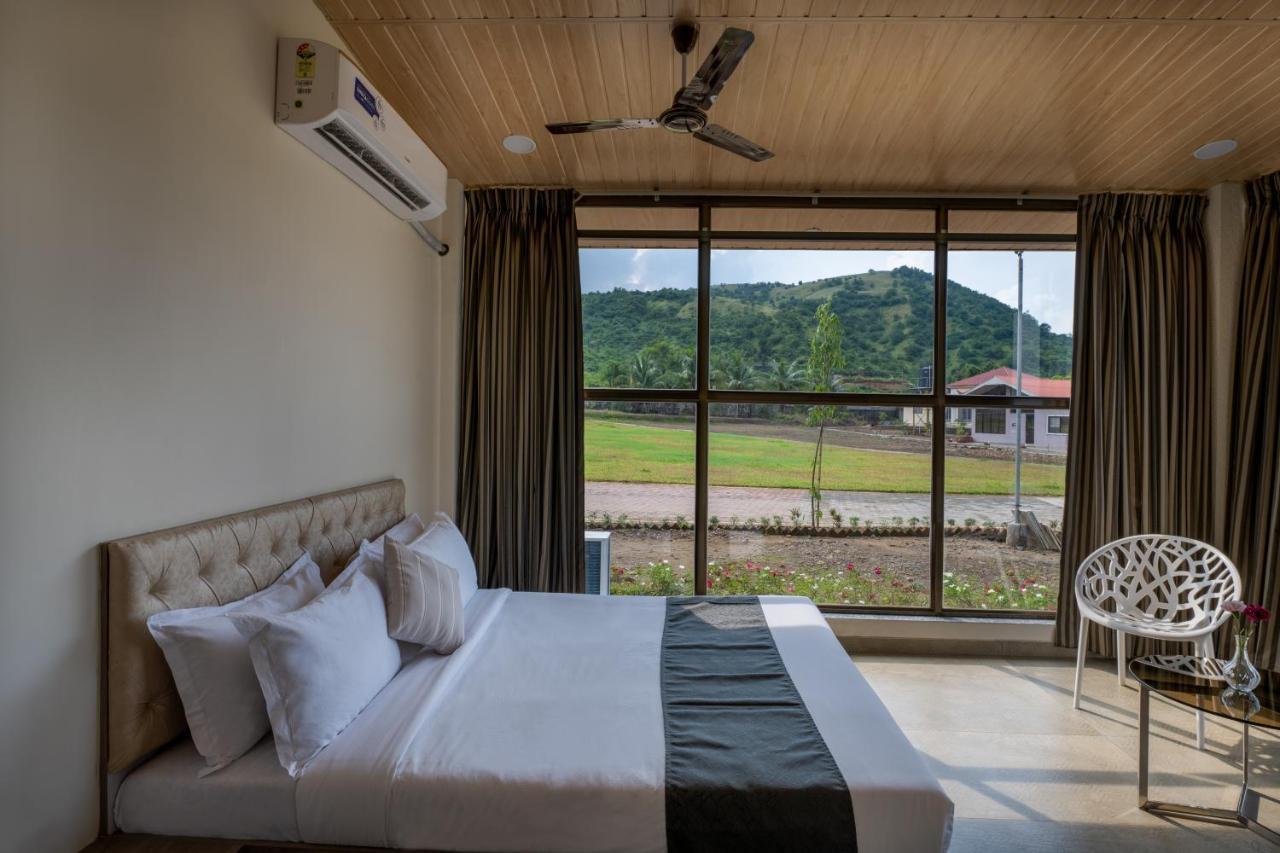 Hillrock Resort & Villas, Neral-Karjat Exterior foto