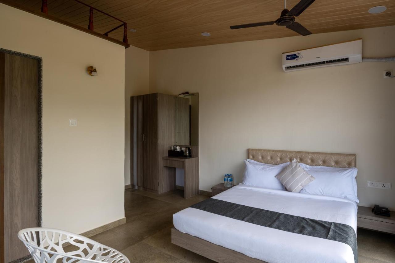 Hillrock Resort & Villas, Neral-Karjat Exterior foto