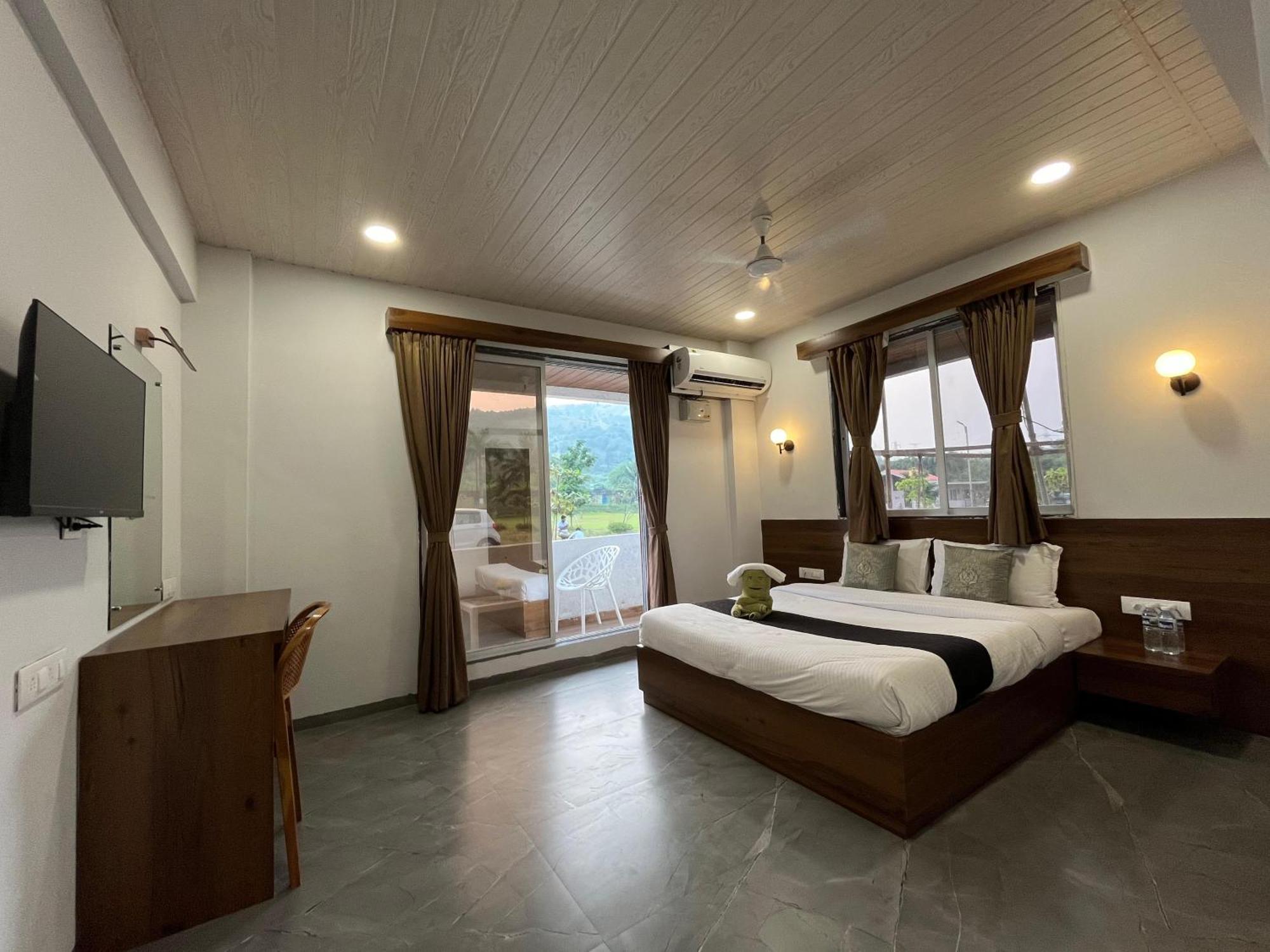 Hillrock Resort & Villas, Neral-Karjat Exterior foto